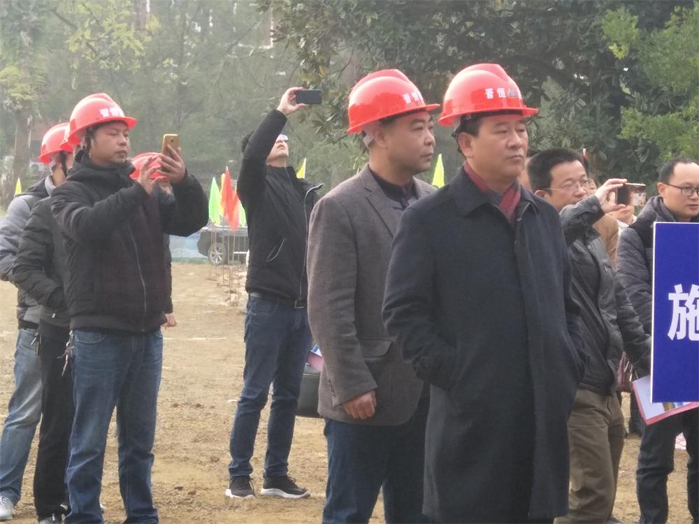 南平市建陽區(qū)重點項目“四比六促”2017年12月暨建陽一中擴(kuò)建項目開工儀式