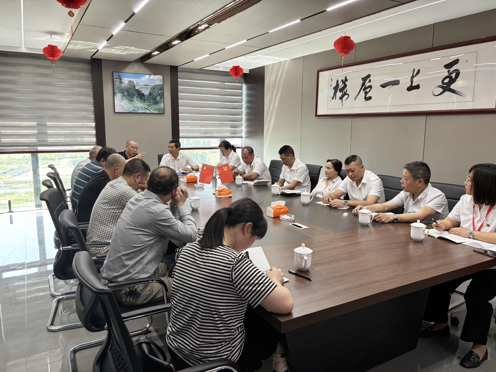 南平市建筑業(yè)協(xié)會(huì)黨支部、易順建工集團(tuán)有限公司黨支部聯(lián)合開展深入學(xué)習(xí)《中國(guó)共產(chǎn)黨紀(jì)律處分條例》