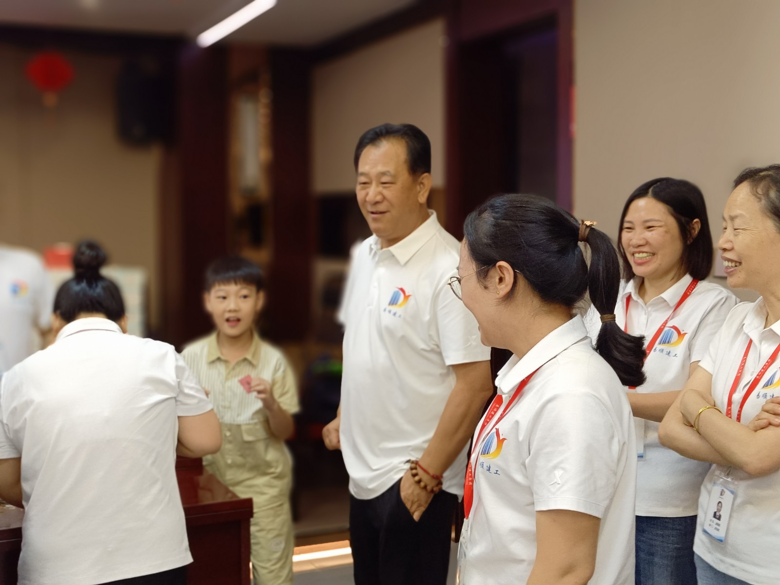 “易聚中秋團(tuán)圓意,順啟事業(yè)新篇章”易順建工集團(tuán)2024年中秋活動圓滿舉行